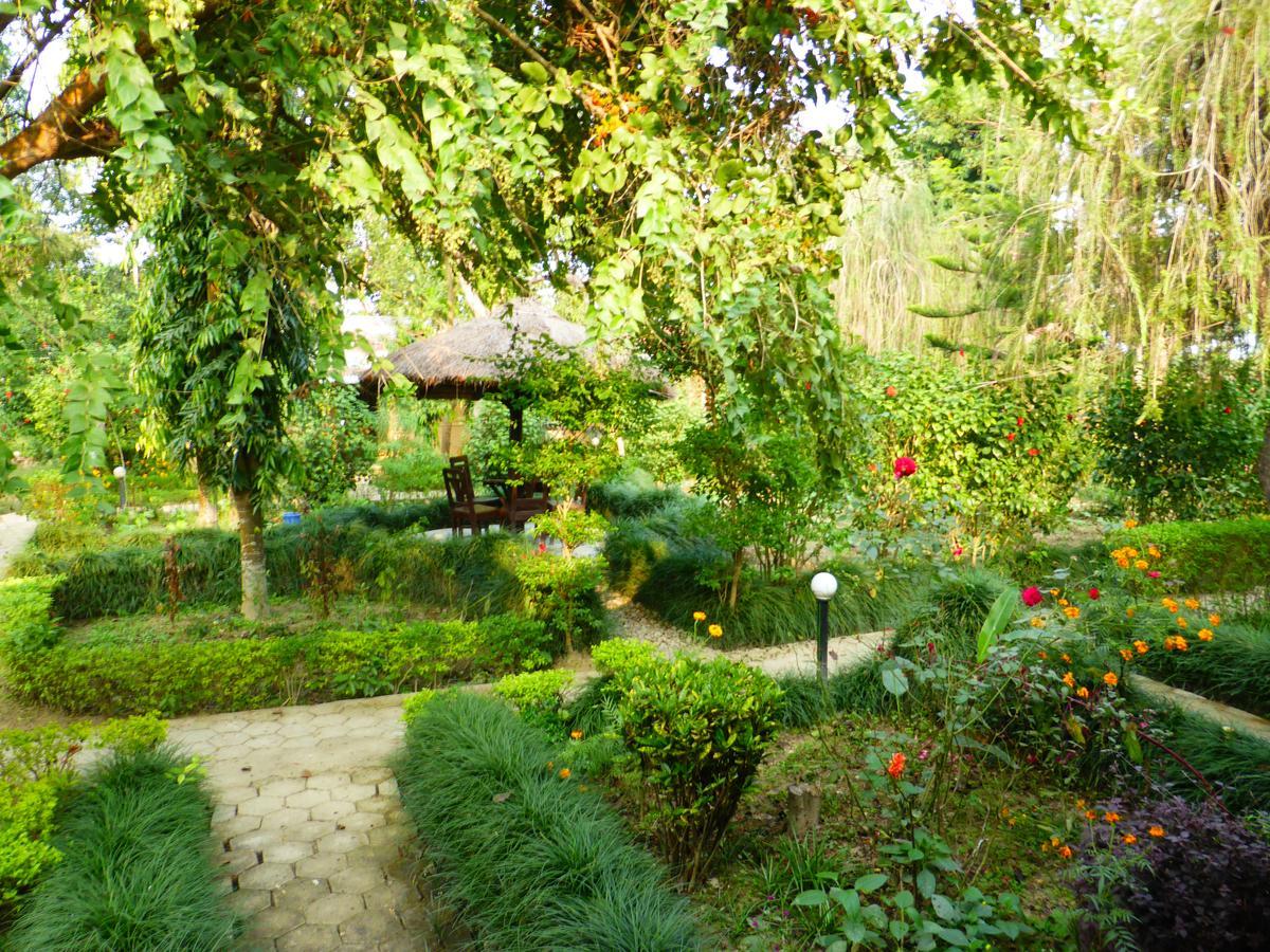 Bardia Wildlife Resort Bardiya Exterior photo